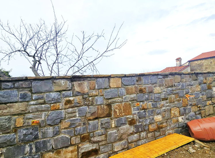 Lokacija: Obalno - kraška, Hrpelje - Kozina, Ocizla