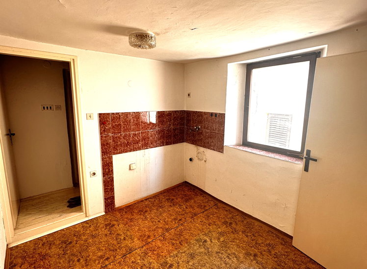 Lokacija: Obalno - kraška, Izola