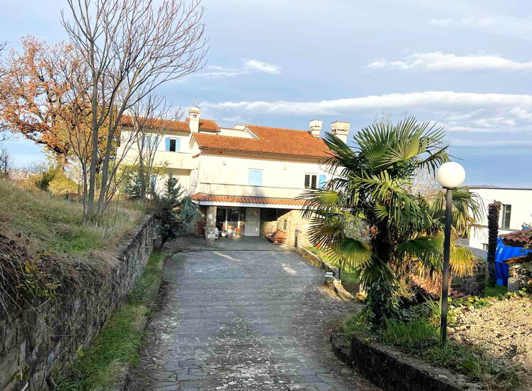 Lokacija: Obalno - kraška, Koper, Bošamarin