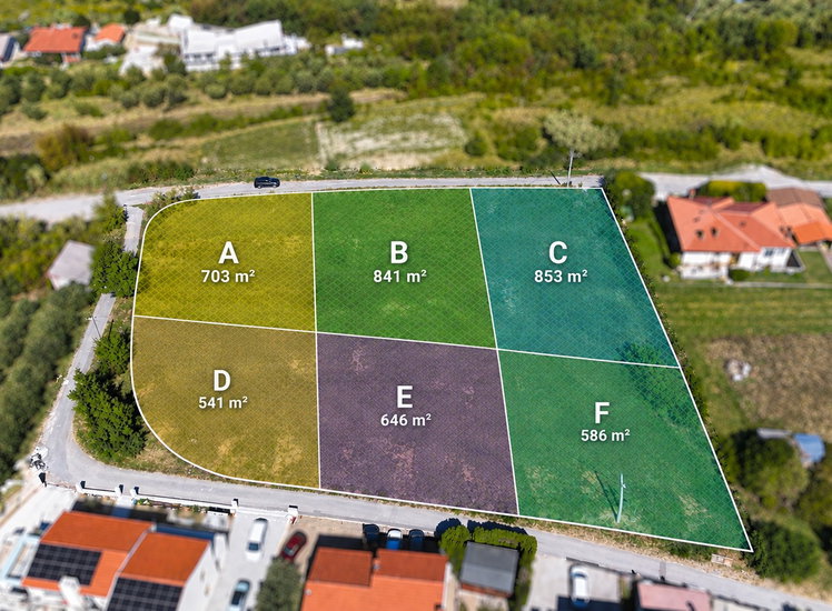 Lokacija: Obalno - kraška, Izola, Šared