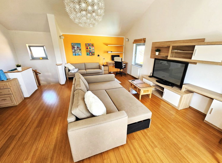 Lokacija: Obalno - kraška, Izola, Malija