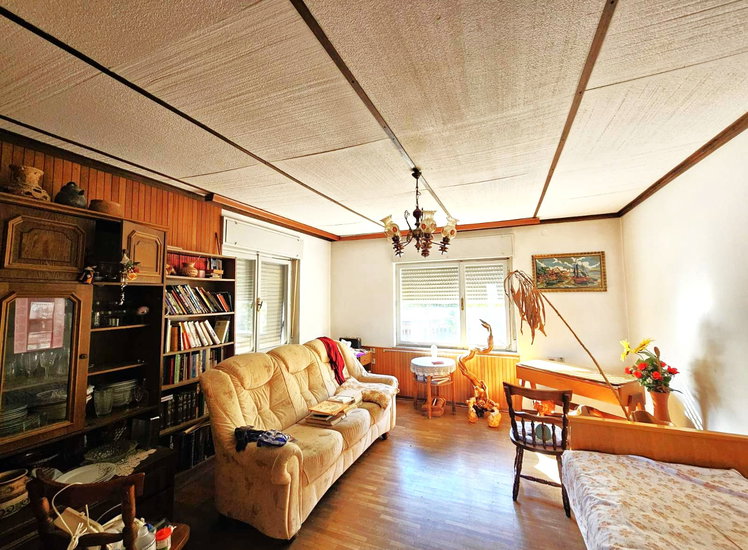 Lokacija: Obalno - kraška, Koper, Semedela