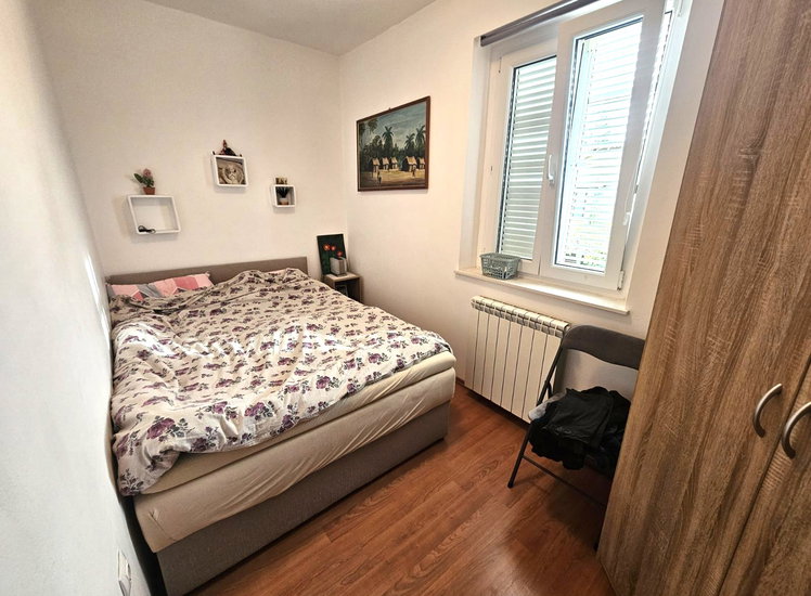 Lokacija: Obalno - kraška, Koper, Hrvatini