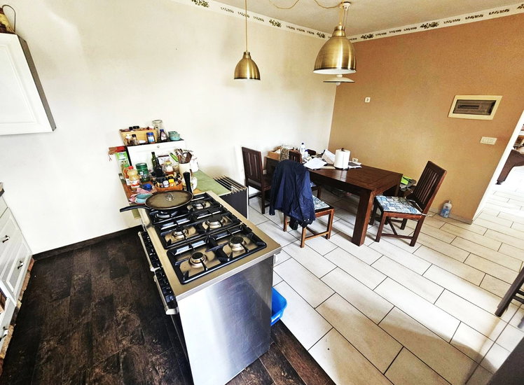 Lokacija: Obalno - kraška, Koper, Loka