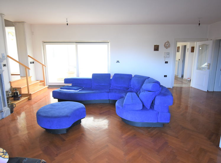 Lokacija: Obalno - kraška, Koper, Bošamarin