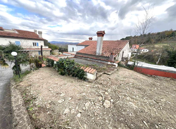 Lokacija: Obalno - kraška, Koper, Bošamarin