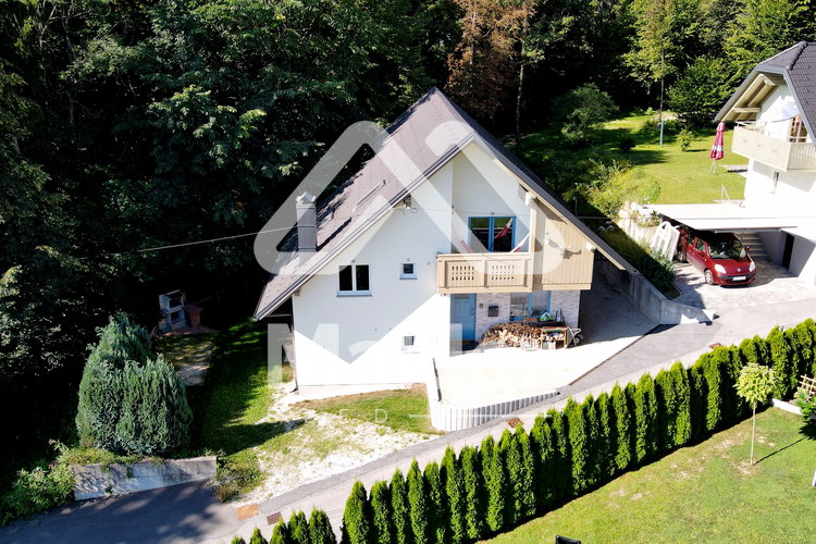 Lokacija: Gorenjska, Bled, Ribno