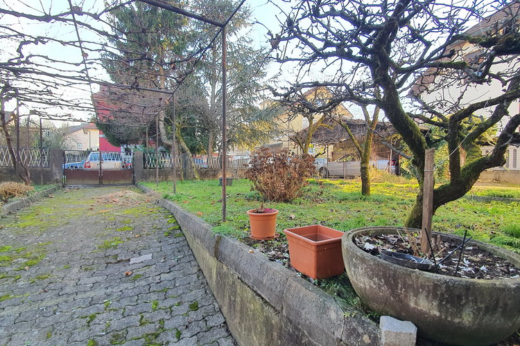 Lokacija: Ljubljana, Šiška, Šiška