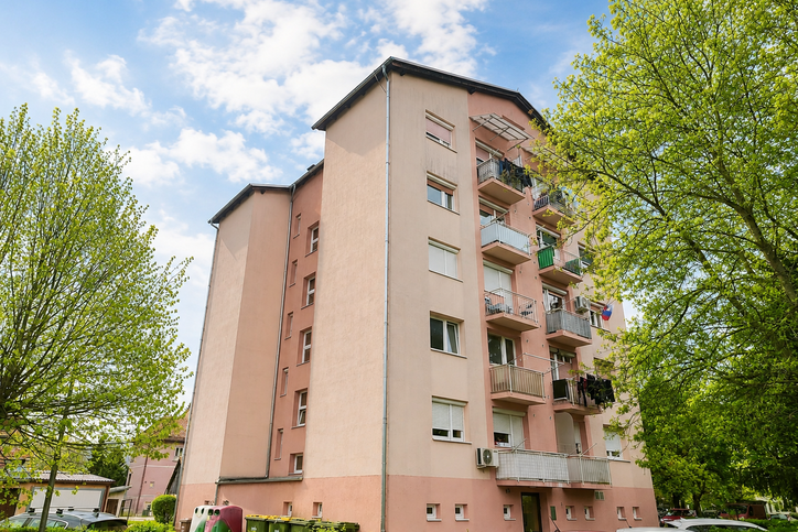 Location: Savinjska, Celje, Hudinja