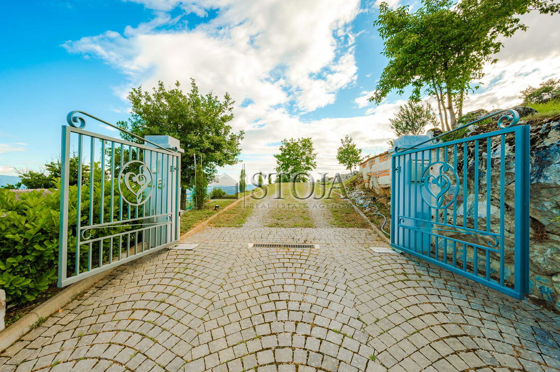 Location: Southeast Slovenia, Škocjan