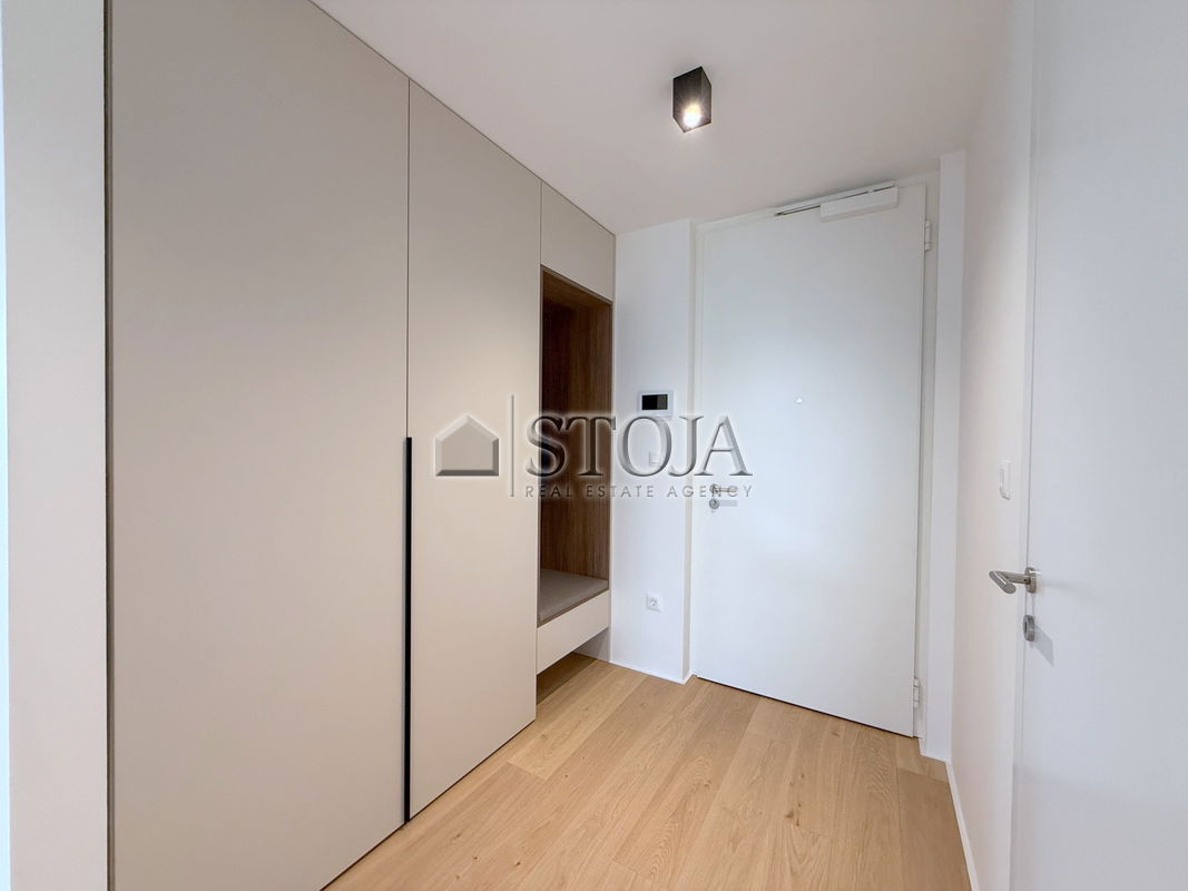 Location: Ljubljana City, Šiška, Zg. Šiška