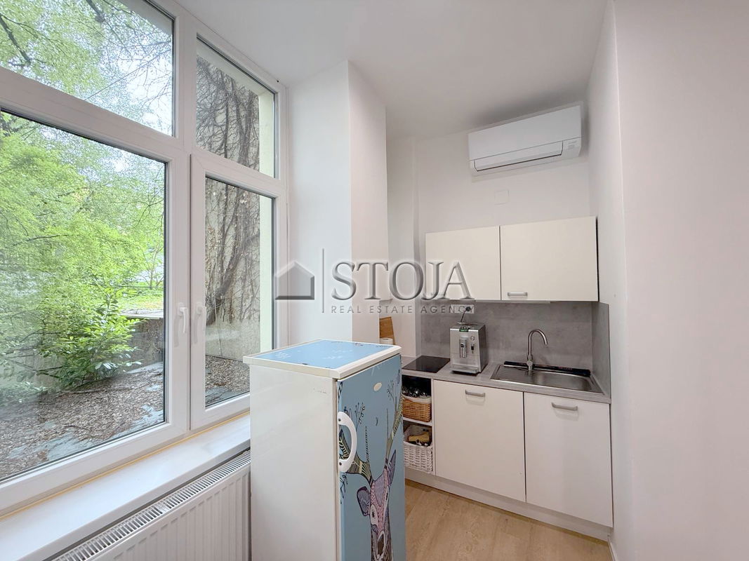 Location: Ljubljana City, Center, Center