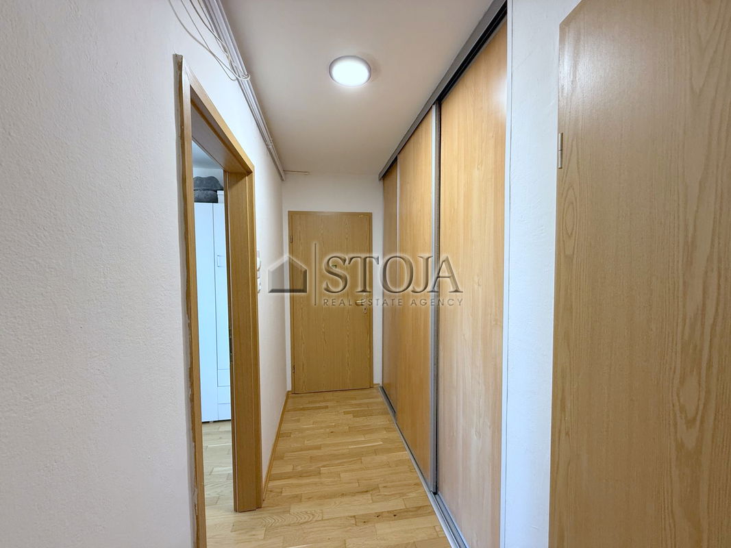 Location: Ljubljana City, Šiška, Šiška