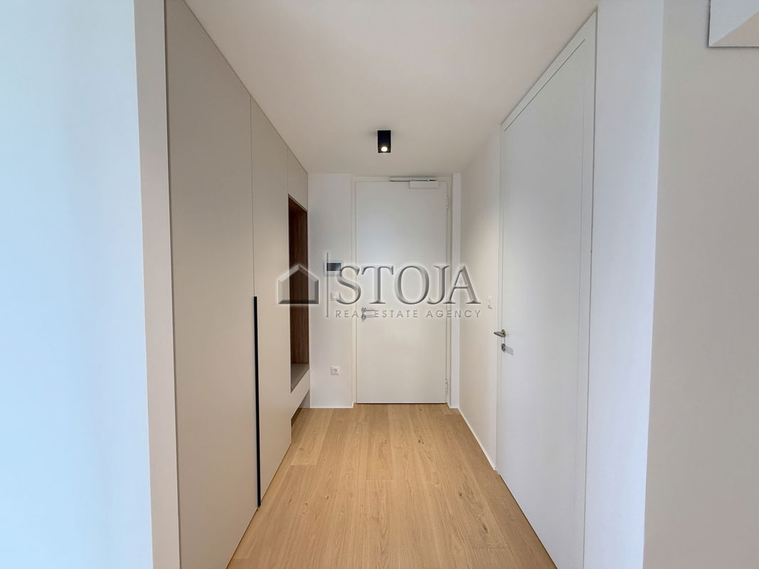 Location: Ljubljana City, Šiška, Zg. Šiška