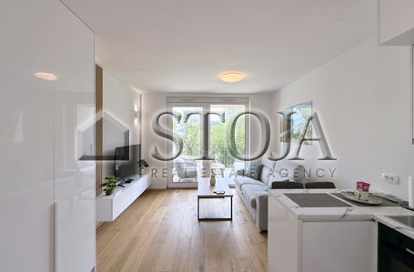 Location: Ljubljana City, Šiška, Šiška