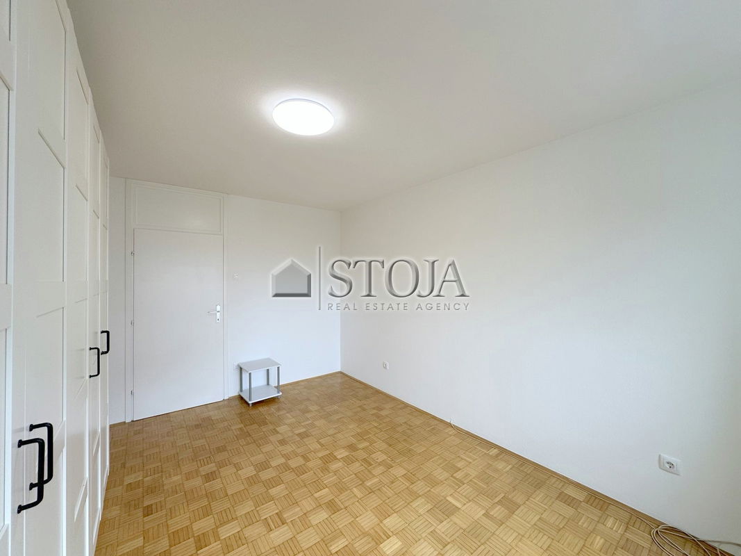 Location: Ljubljana City, Moste-Polje, Štepanjsko naselje