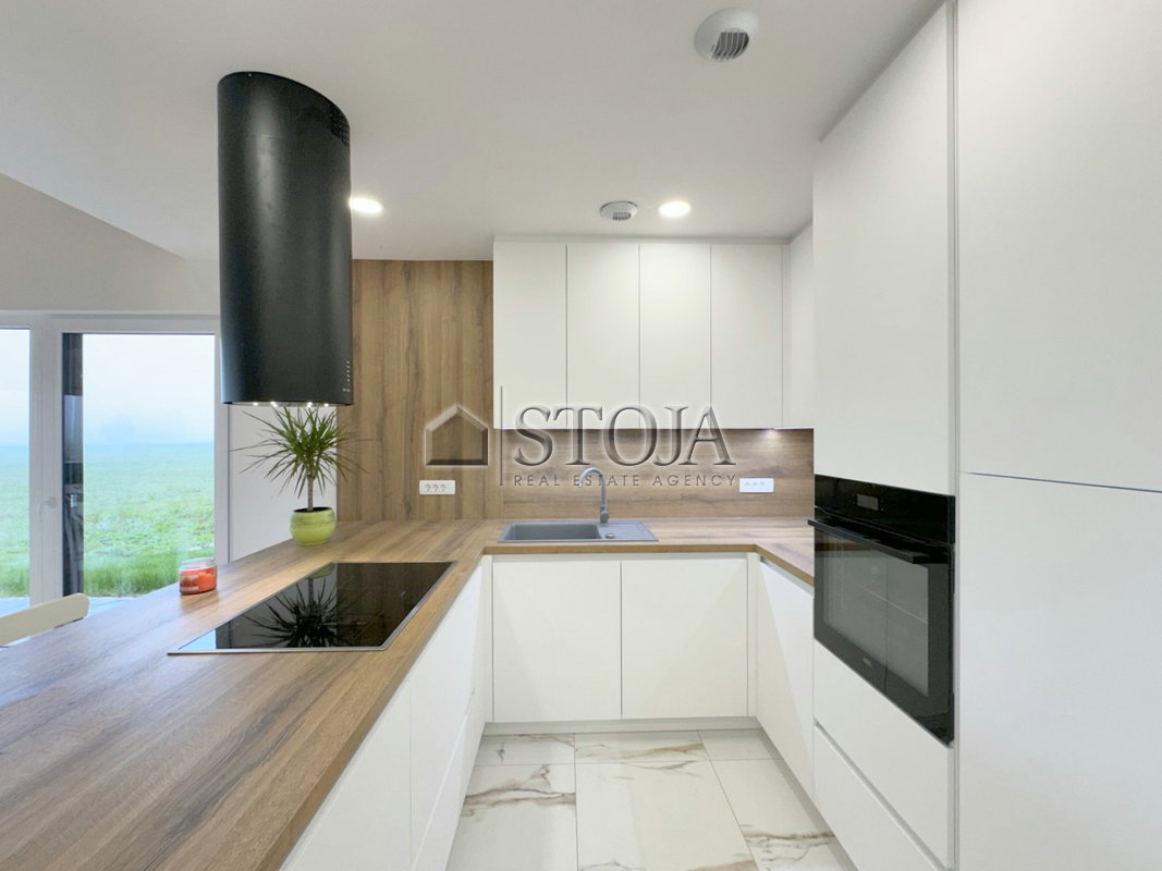 Lokacija: Ljubljana okolica, Vodice, Vodice