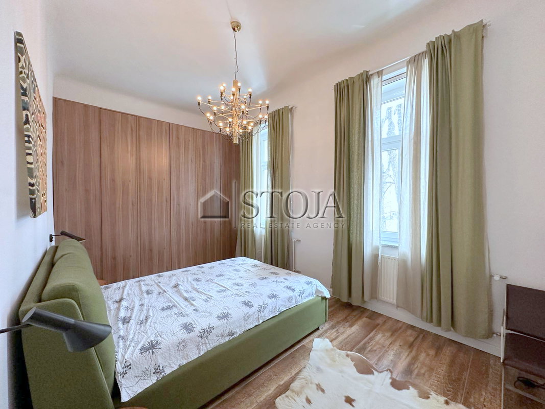 Location: Ljubljana mesto, Center, Center