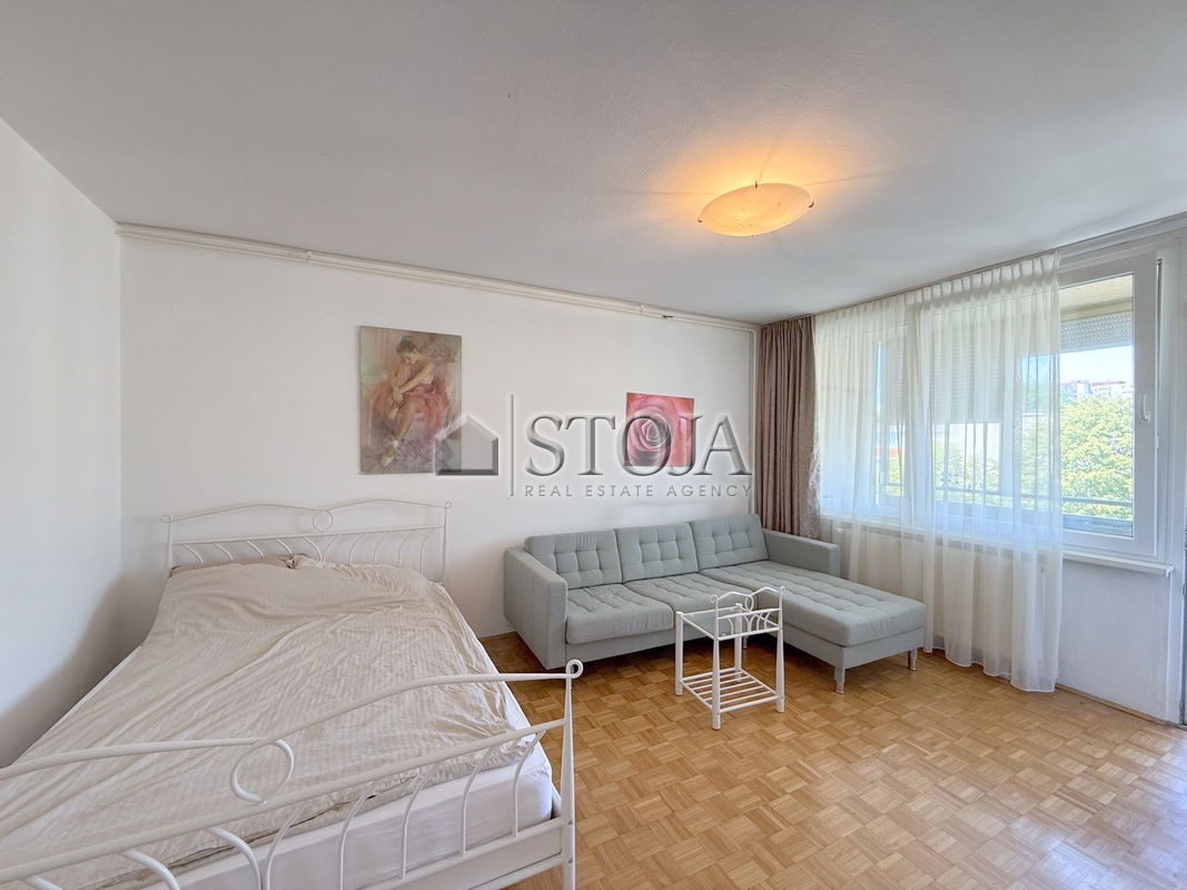 Location: Ljubljana City, Šiška, Zg. Šiška
