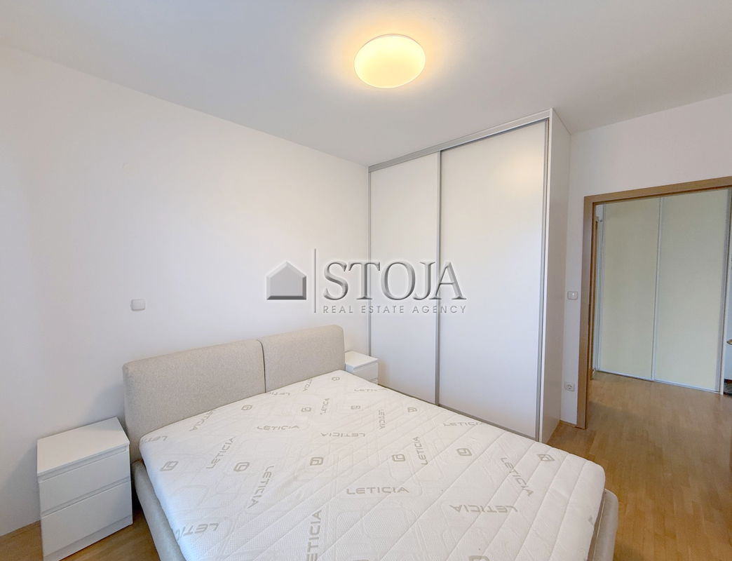 Location: Ljubljana City, Šiška, Šiška