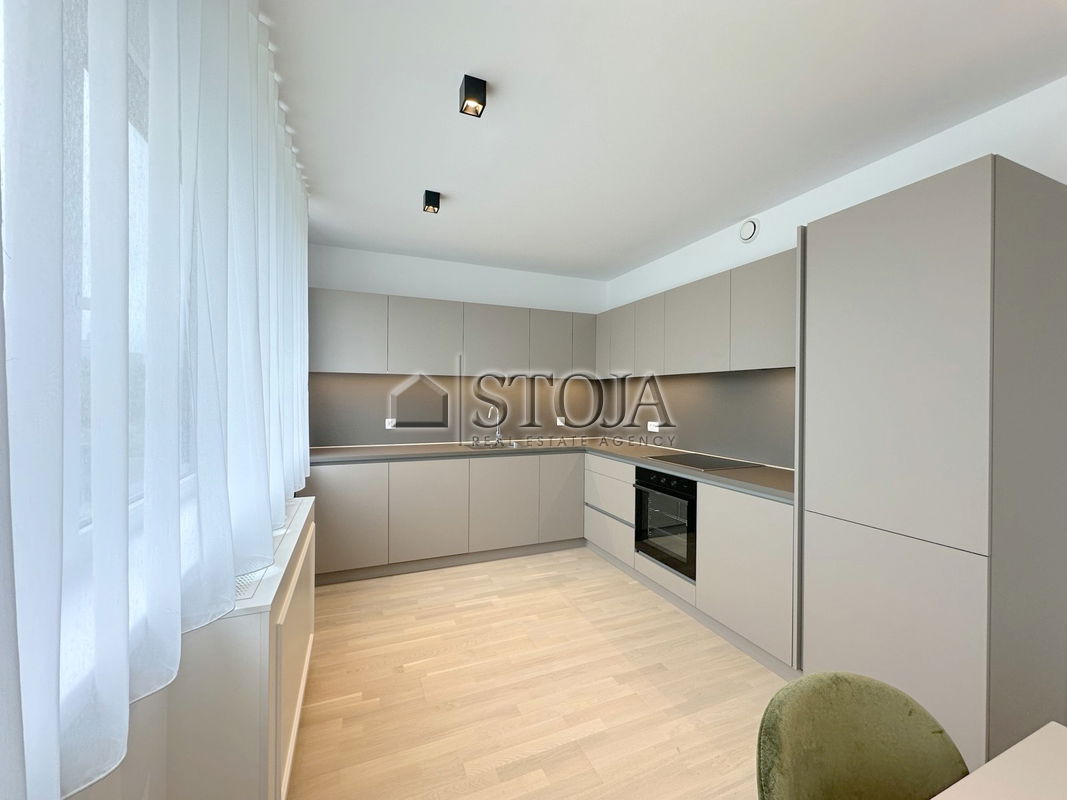 Location: Ljubljana City, Bežigrad, Bežigrad