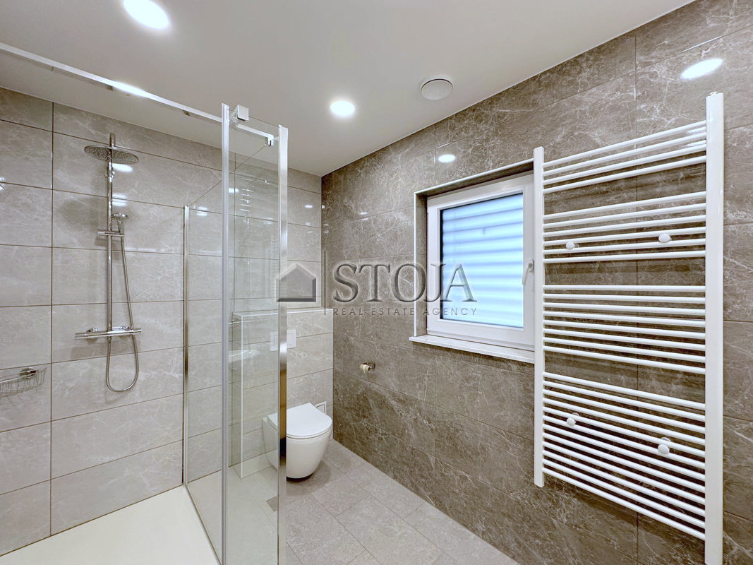 Lokacija: Ljubljana okolica, Vodice, Vodice