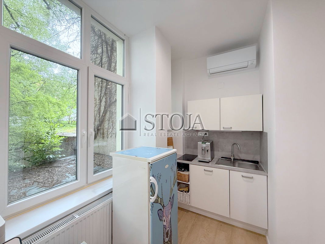 Location: Ljubljana City, Center, Center