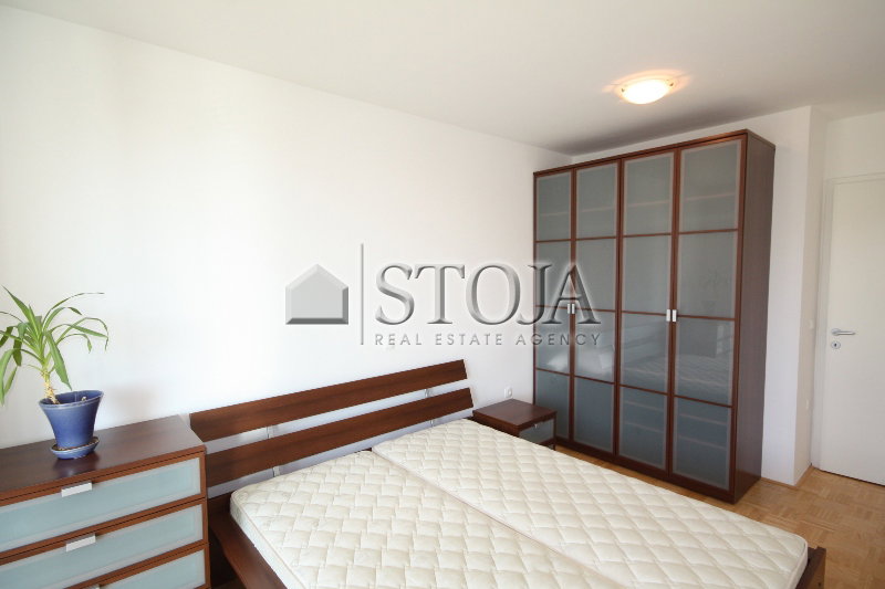 Location: Ljubljana mesto, Center, Center