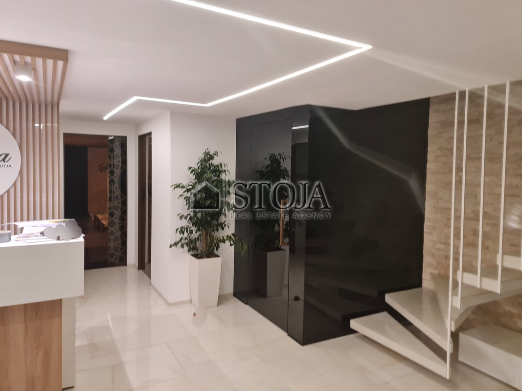 Lokacija: Ljubljana okolica, Trzin, Trzin