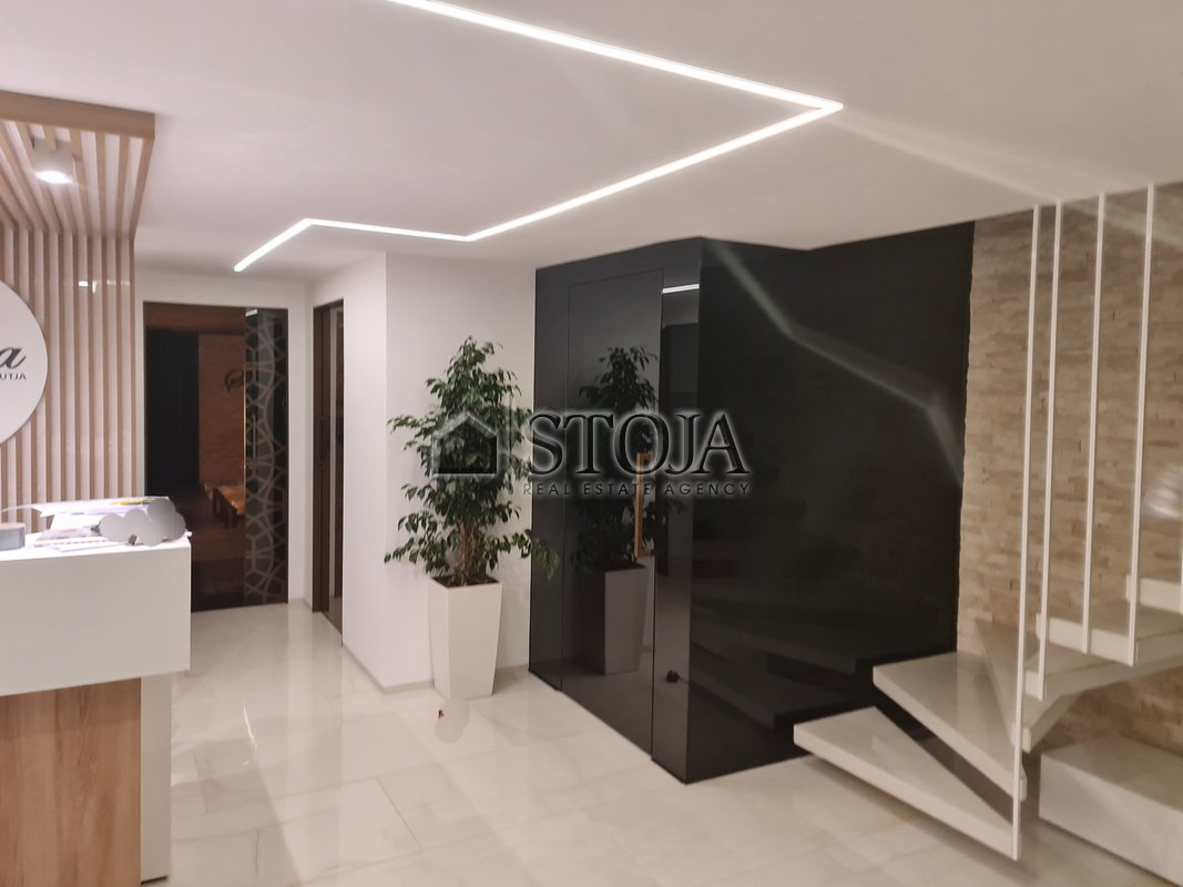 Lokacija: Ljubljana okolica, Trzin, Trzin