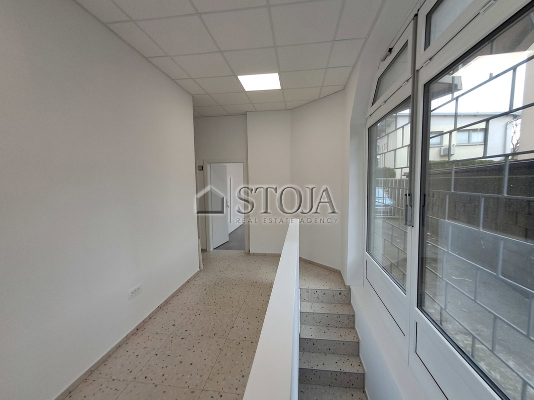 Lokacija: Ljubljana mesto, Šiška, Šiška