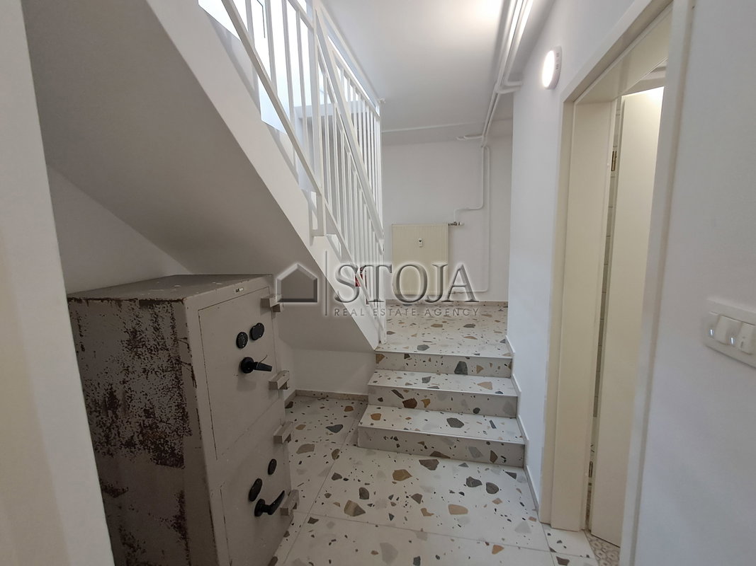 Lokacija: Ljubljana mesto, Šiška, Šiška