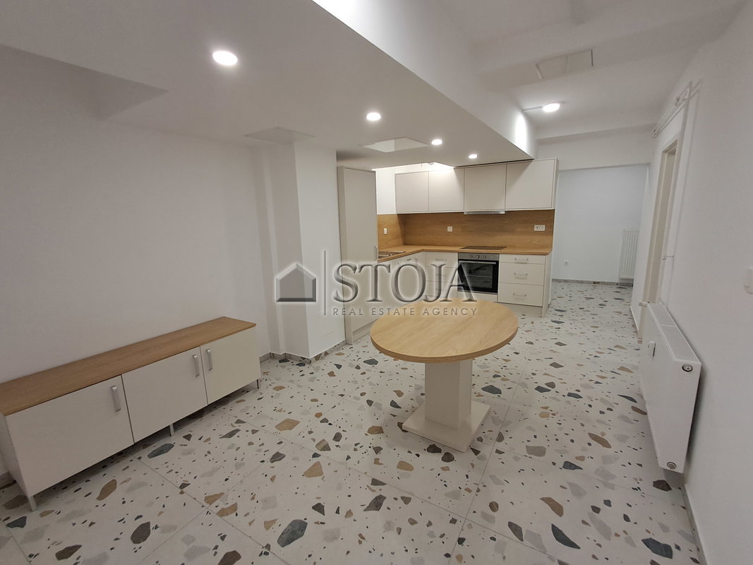 Lokacija: Ljubljana mesto, Šiška, Šiška