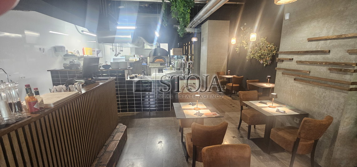 Lokacija: Ljubljana mesto, Šiška, Dravlje