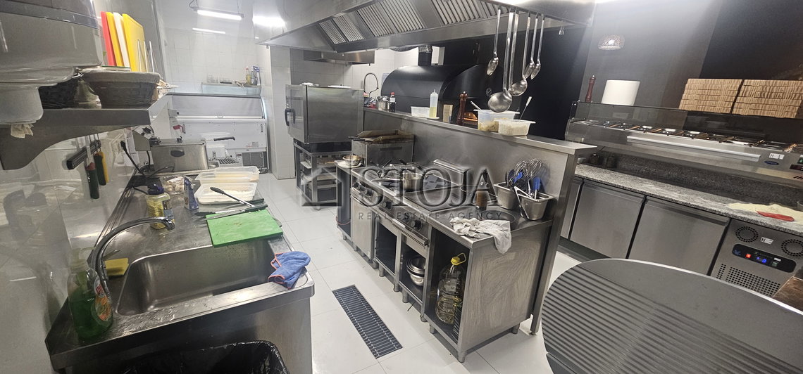 Lokacija: Ljubljana mesto, Šiška, Dravlje