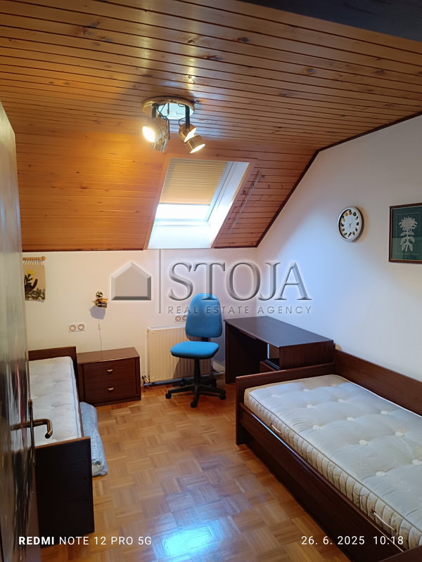 Lokacija: Gorenjska, Škofja Loka, Javorje