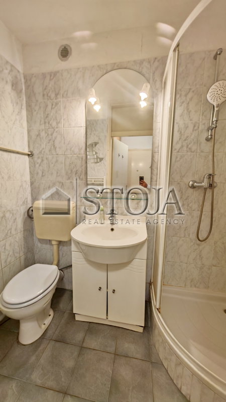 Lokacija: Ljubljana mesto, Šiška, Sp. Šiška