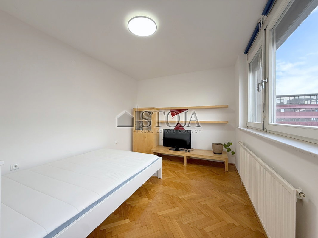 Location: Ljubljana mesto, Center, Tabor