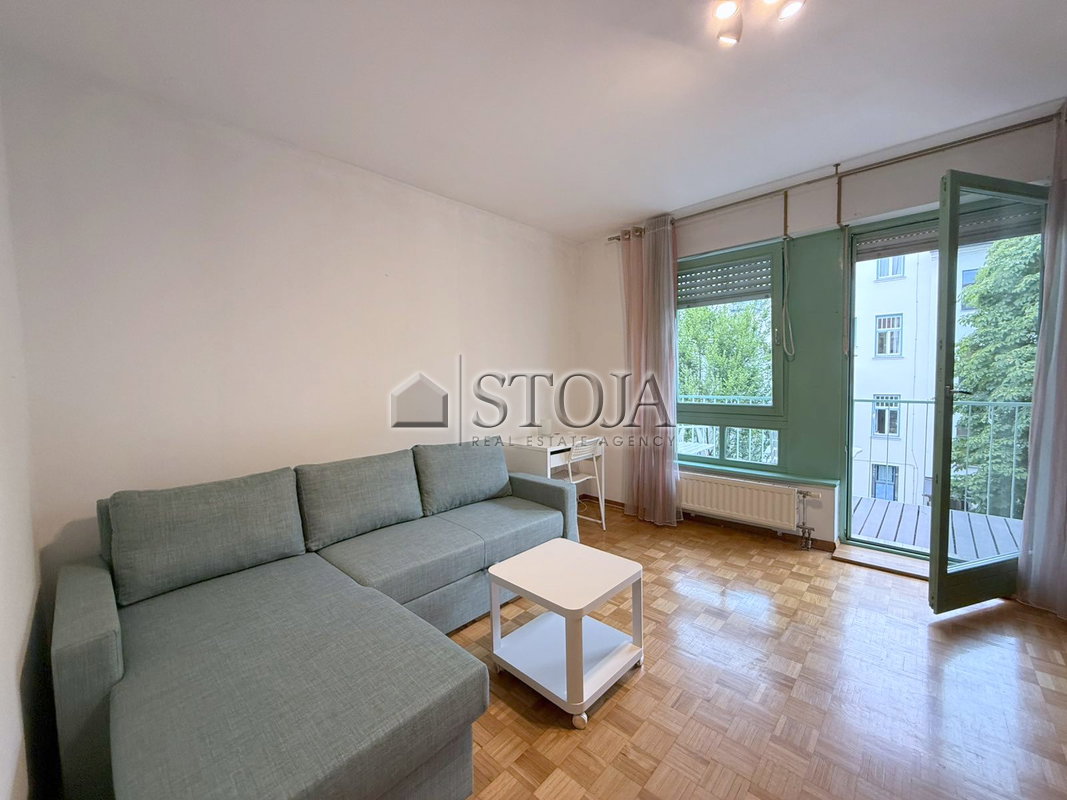 Lokacija: Ljubljana mesto, Center, Center