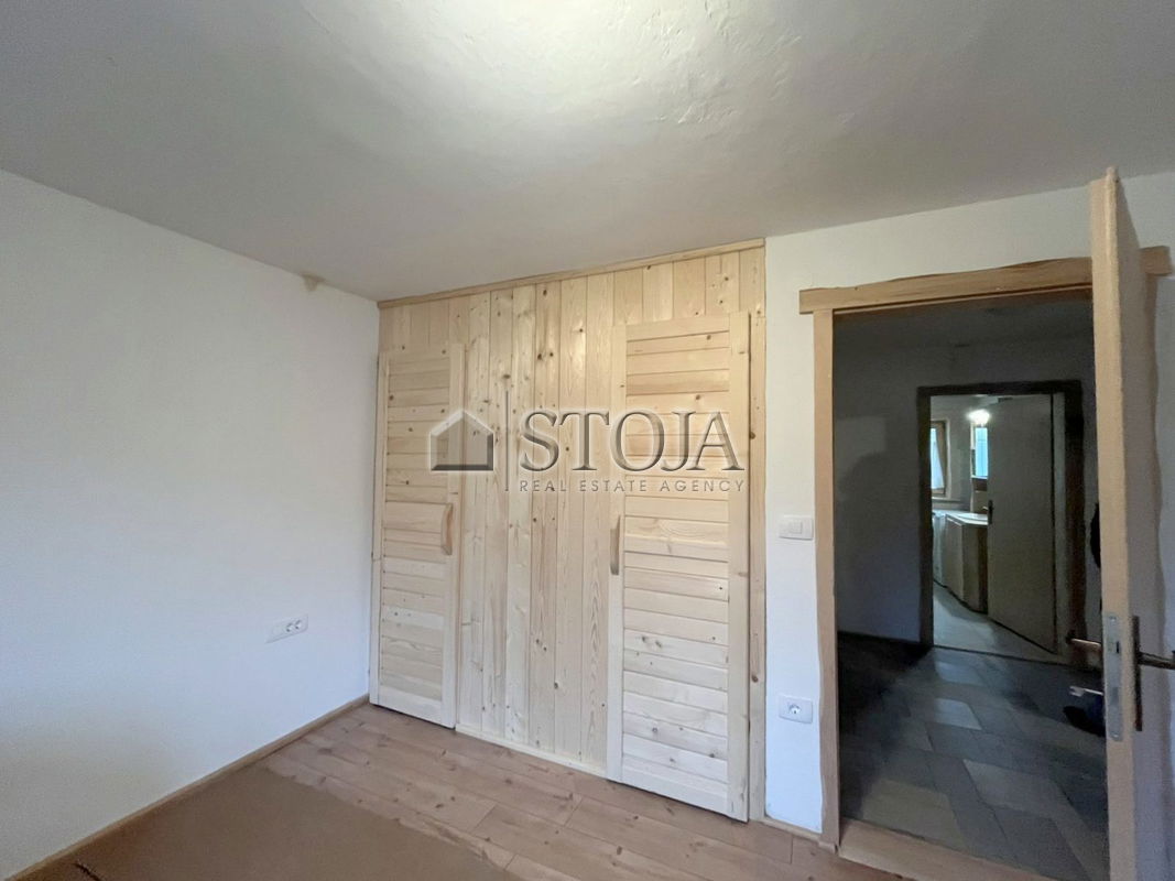 Location: Ljubljana Surroundings, Vrhnika, Podlipa