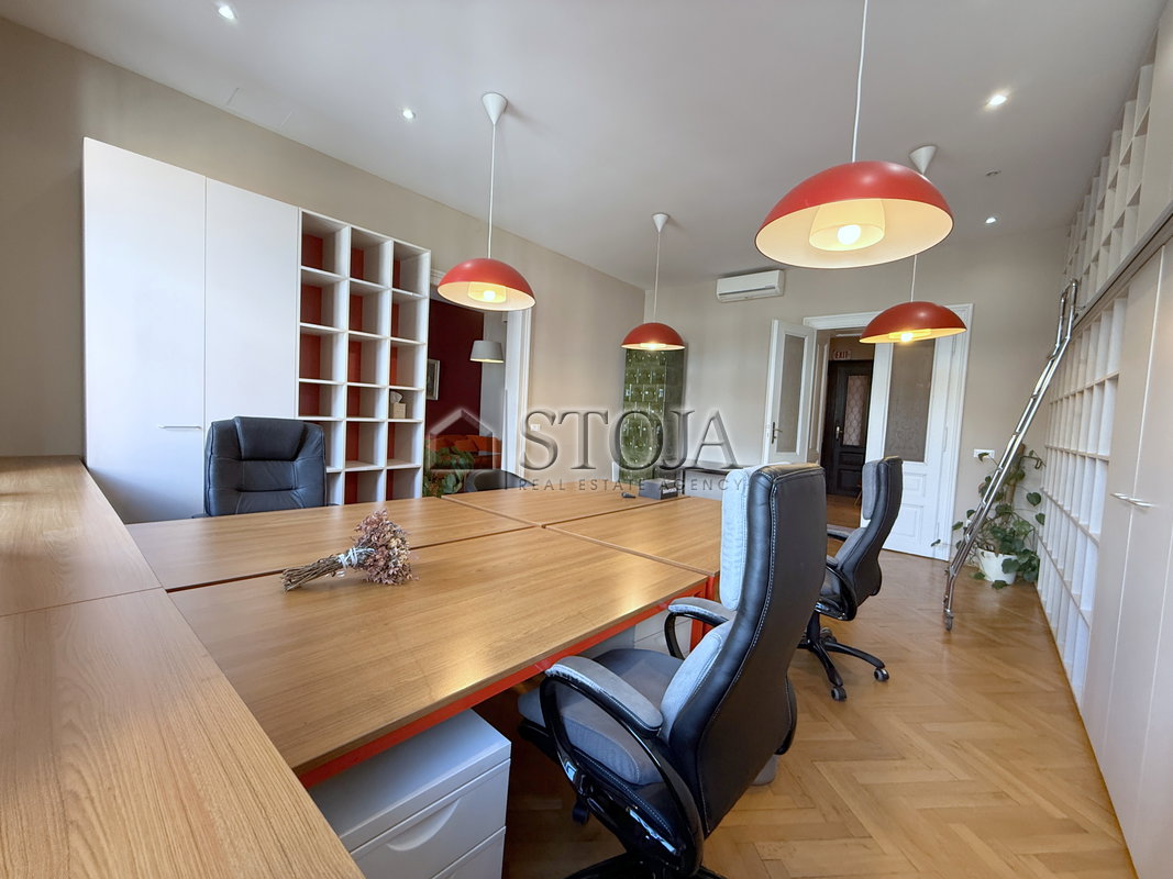 Lokacija: Ljubljana mesto, Center, Stara Ljubljana