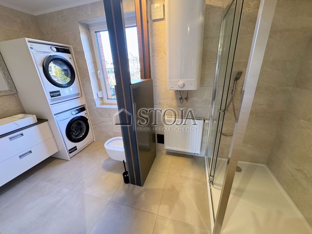 Lokacija: Ljubljana mesto, Vič-Rudnik, Trnovo