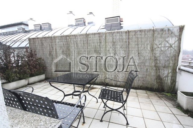 Location: Ljubljana mesto, Vič-Rudnik, Trnovo