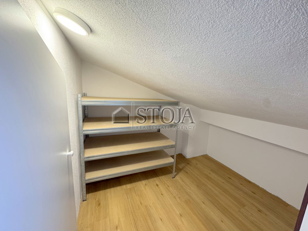 Lokacija: Ljubljana mesto, Vič-Rudnik, Trnovo