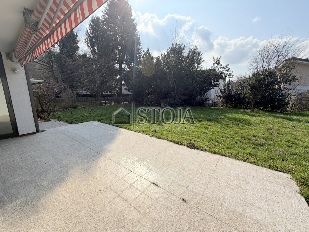 Location: Ljubljana mesto, Šiška, Koseze