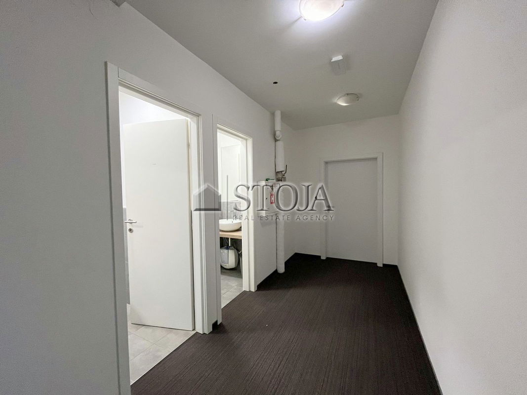Location: Ljubljana City, Šiška, Šiška