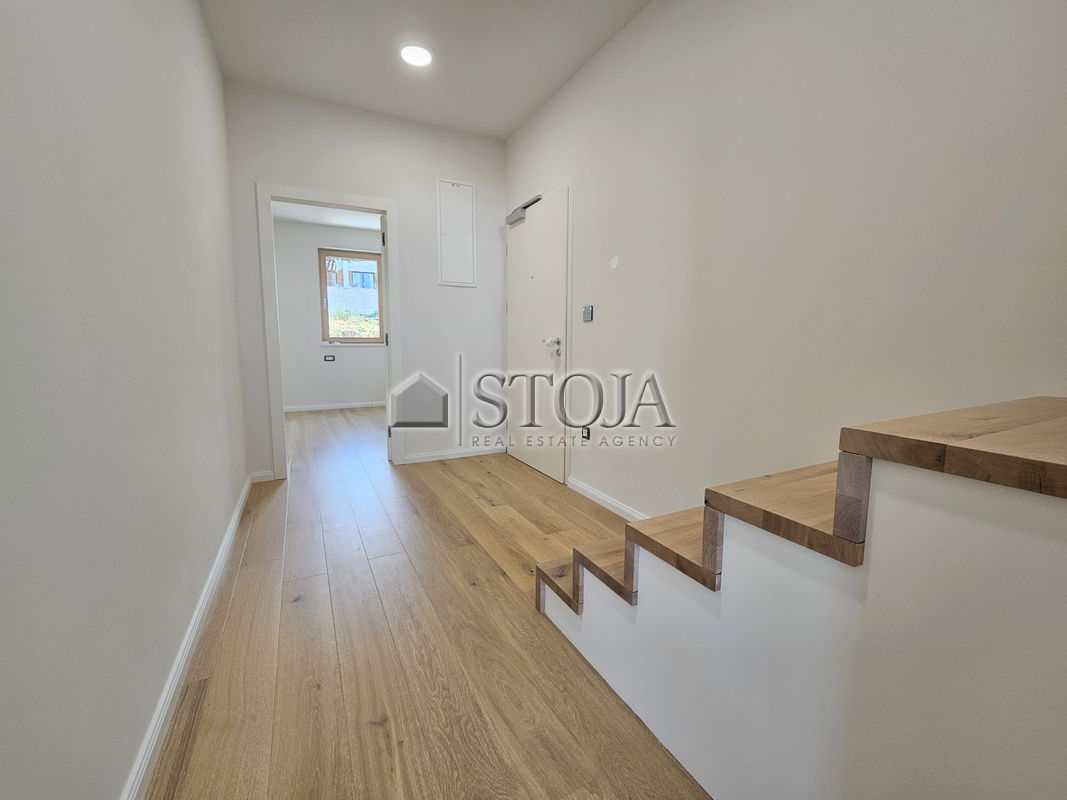 Location: , Crikvenica