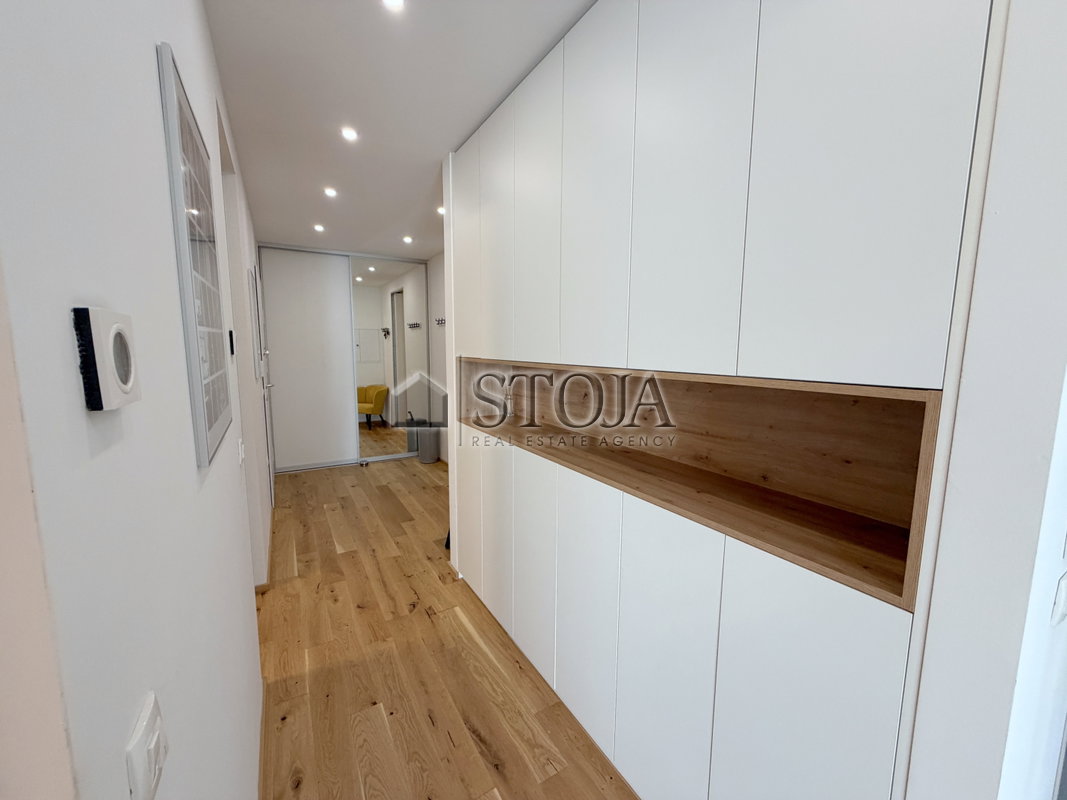 Lokacija: Ljubljana mesto, Šiška, Koseze
