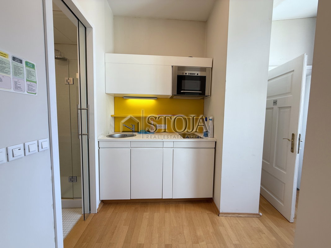 Lokacija: Ljubljana mesto, Center, Stara Ljubljana