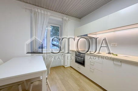 Location: Ljubljana mesto, Šiška, Šiška